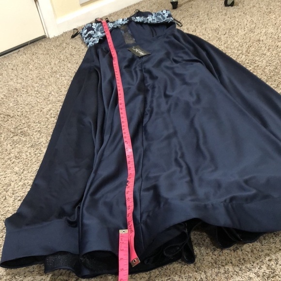 NWT La Femme Gown Size 14 Style 23881 Navy Blue Floral Cutout Maxi Dress - Picture 10 of 10